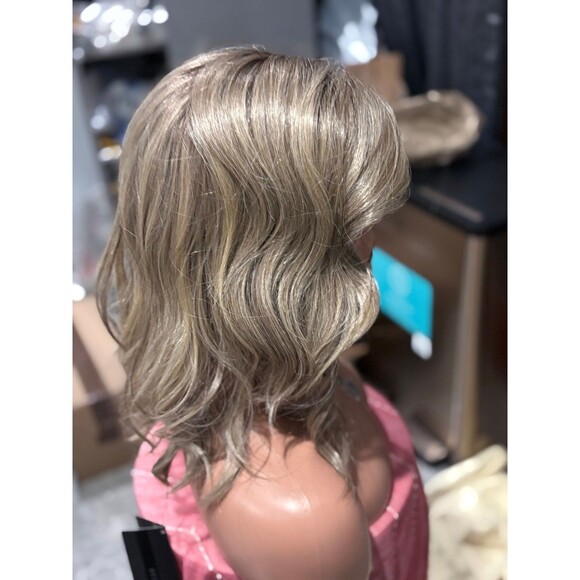 Belle tress “Polo” lux-SE wig in Sparkling Champagne New main image 4